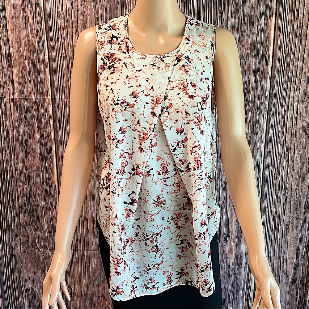 DKNCY size small cream orange & black business casual sleeveless blouse